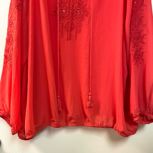 •NWT woman’s LANE BRYANT blouse - Picture 4 of 10